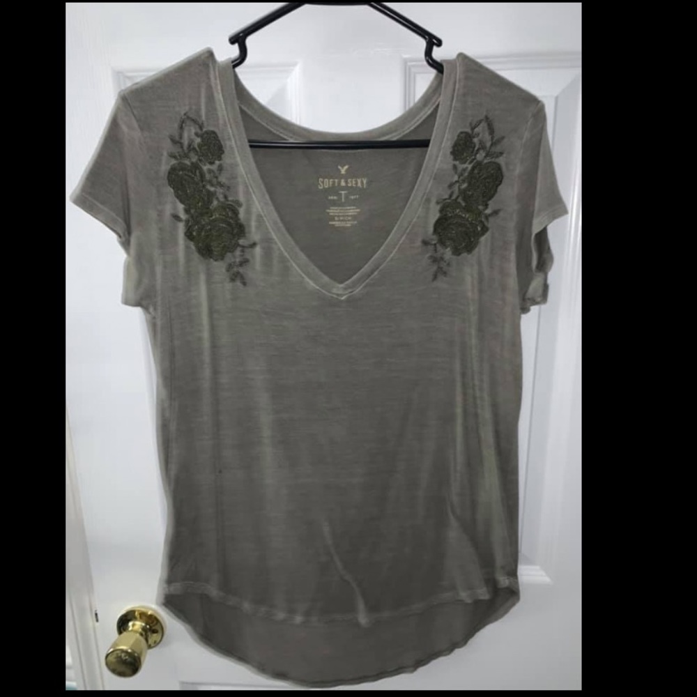 American Eagle soft & sexy tee